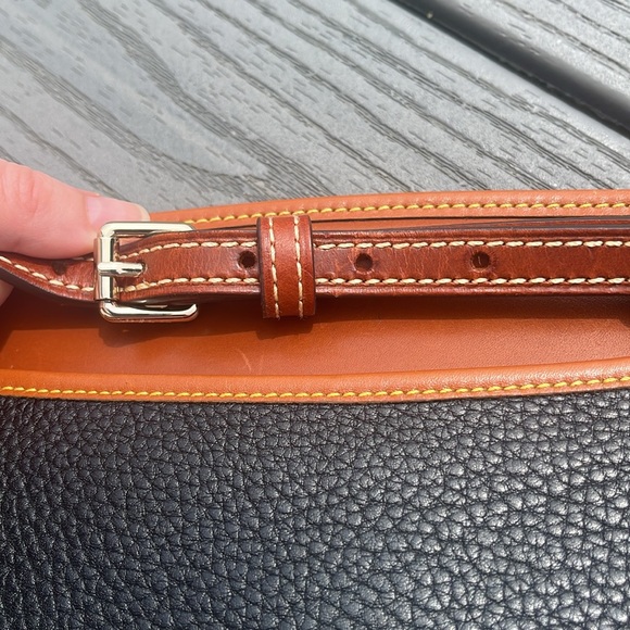 Dooney & Burke Small Leather Shoulder Bag - Picture 7 of 7